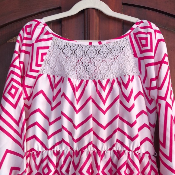 Beautiful Chevron Dress - Picture 4 of 6